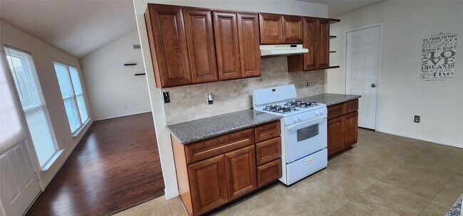 Building Photo - 16807 Sussex Dr