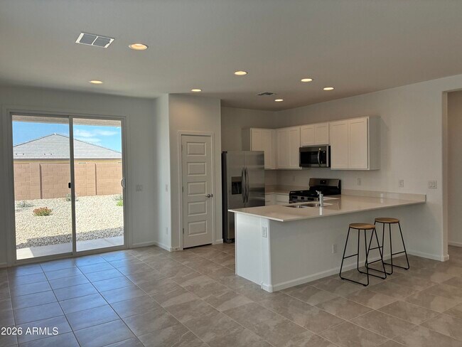 Building Photo - 17321 W Gray Fox Trl