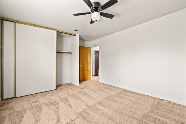 Building Photo - Your New Oakland Oasis: Modern 3-Bed with ...