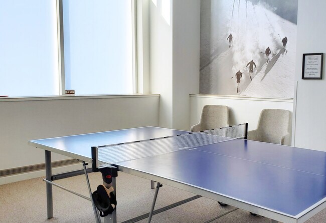 Building Photo - 3401 Arapahoe Ave