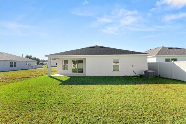 Building Photo - 2547 Zachary Taylor Wy