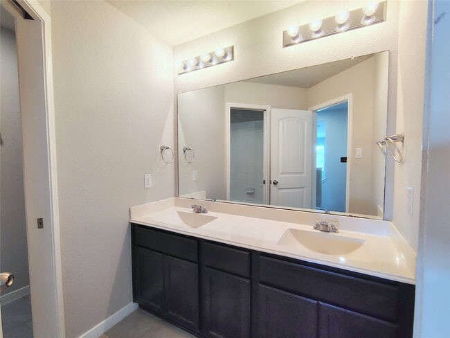 Building Photo - 29402 Jarvis Bay Pass