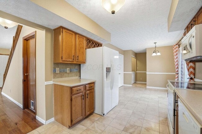 Building Photo - 1986 Sutter Pkwy