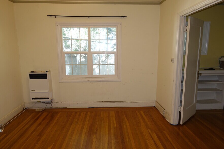 Building Photo - 2573 Virginia St