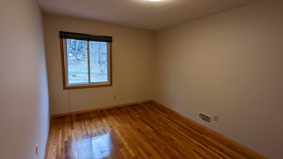 Upper Level Bedroom Overlooking Backyard - 1870 Jade Ln