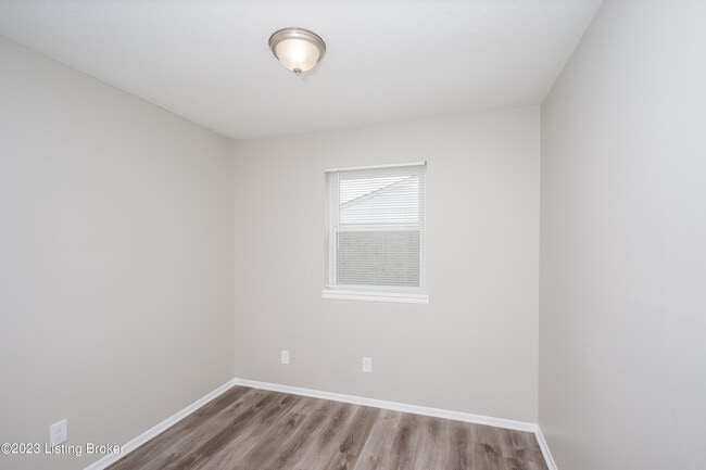Building Photo - 6506 Maravian Dr