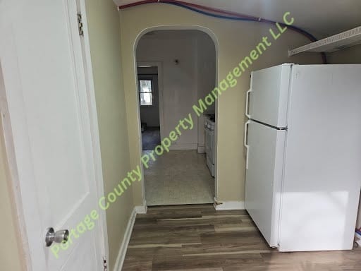 Building Photo - 209 W Pine St