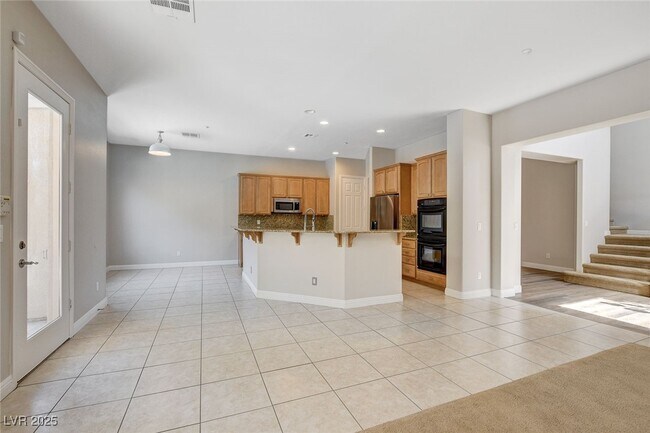 Building Photo - 2411 Winter Cliffs St
