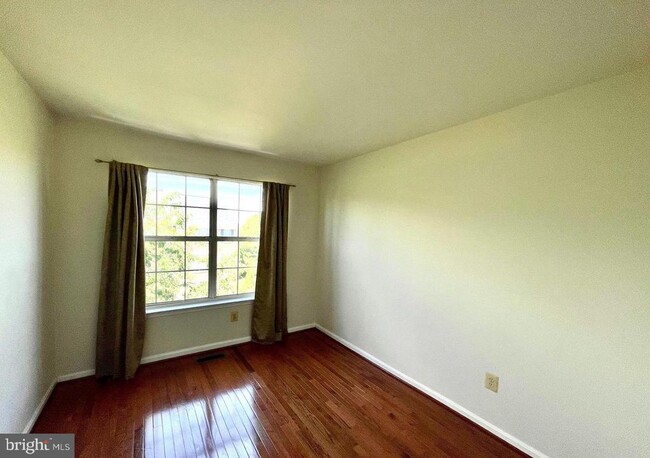 Building Photo - 45439 Baggett Terrace