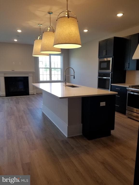 Building Photo - 4403 Thompson Dr