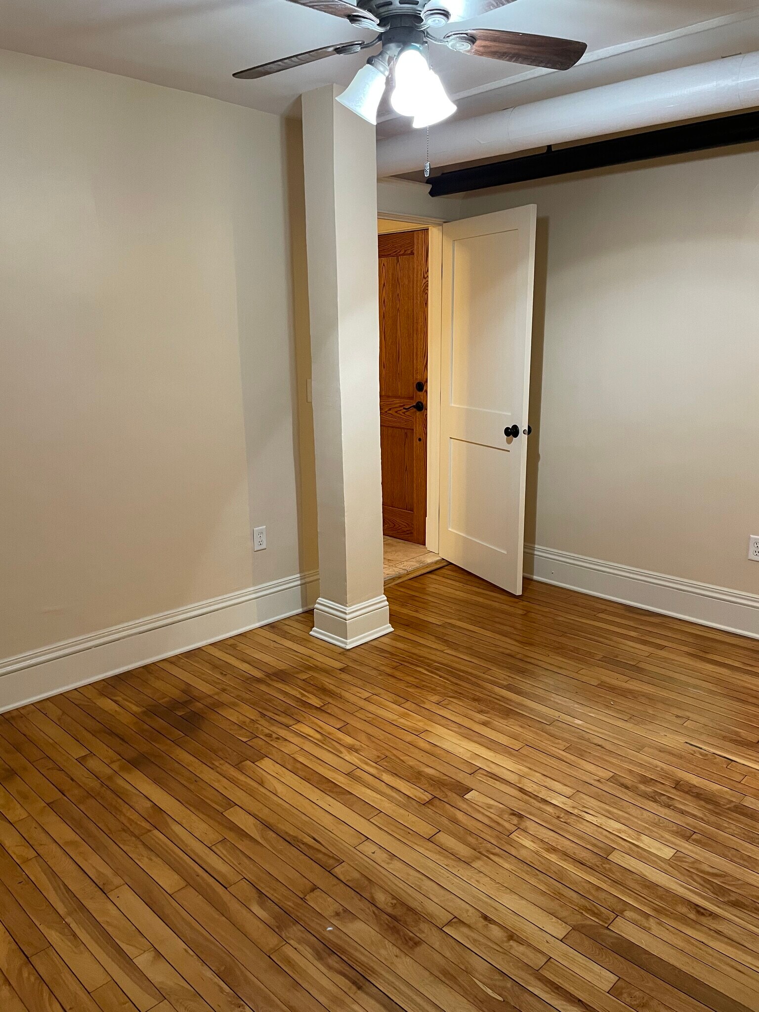 Bedroom 3 - 2409 Fremont Ave S