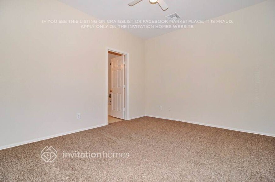 Building Photo - 13988 N 132nd Ct