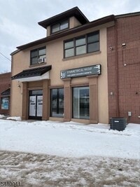 Building Photo - 31 Frelinghuysen Ave