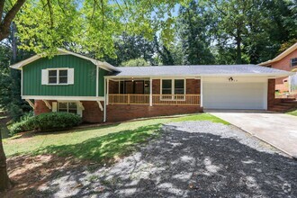 Building Photo - 3675 Charles Dr