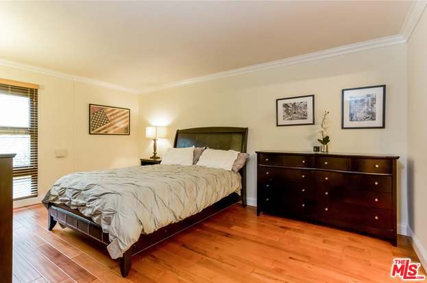 Building Photo - 7765 W 91st St