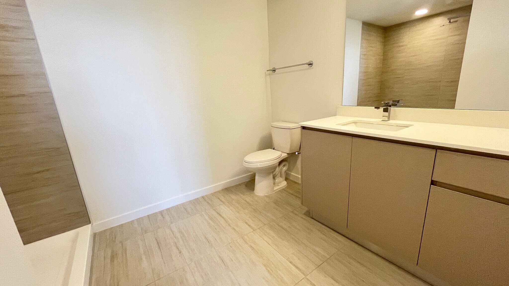 Building Photo - 5579 Millenia Park Blvd