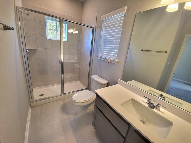 Building Photo - 345 Aqua Spgs Aly