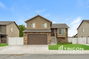 Building Photo - 4199 S 3250 W