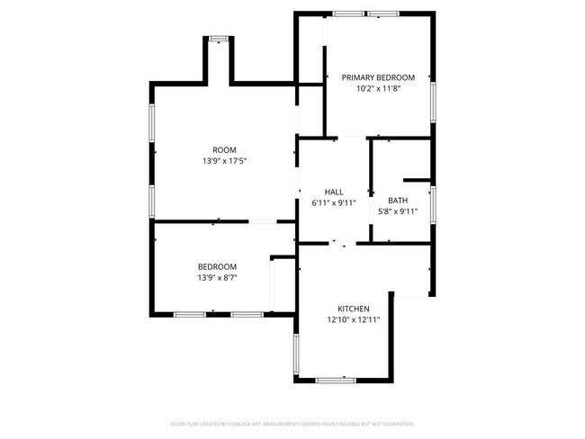 Building Photo - 702 S Commercial St