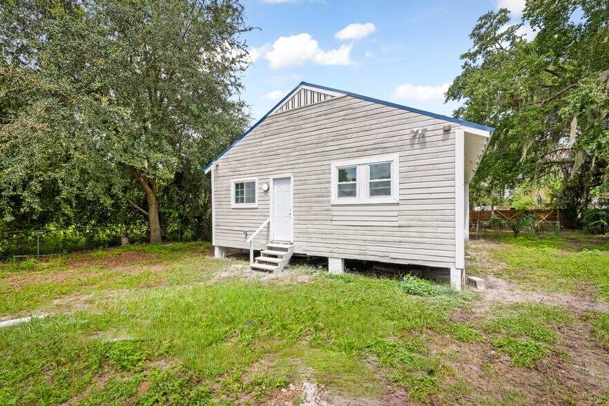Building Photo - 48 Kirk Rd