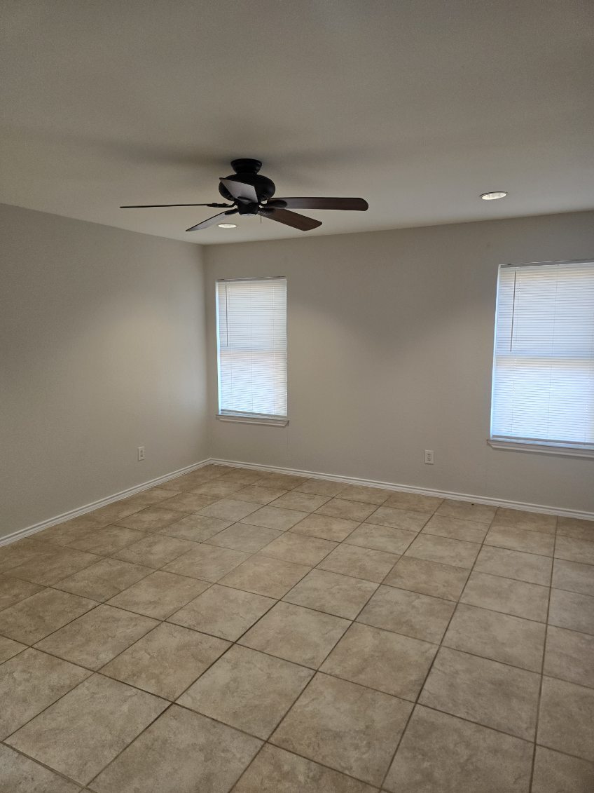 Building Photo - 1714 Mimosa Ln