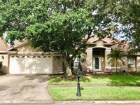 Building Photo - 12415 Seabrook Dr
