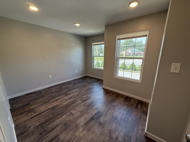 Building Photo - 106 Terrace Drive