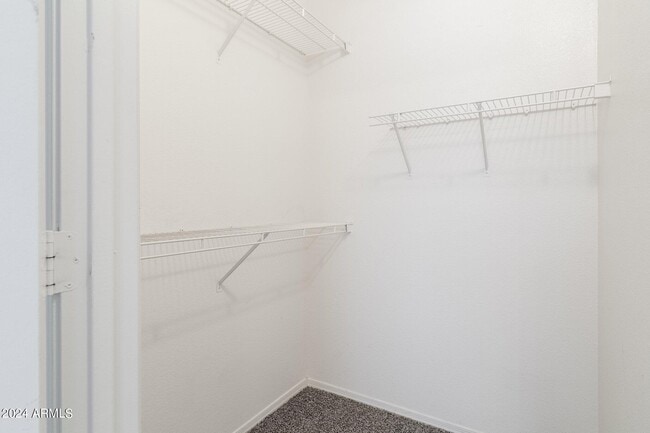 Building Photo - 11375 E Sahuaro Dr