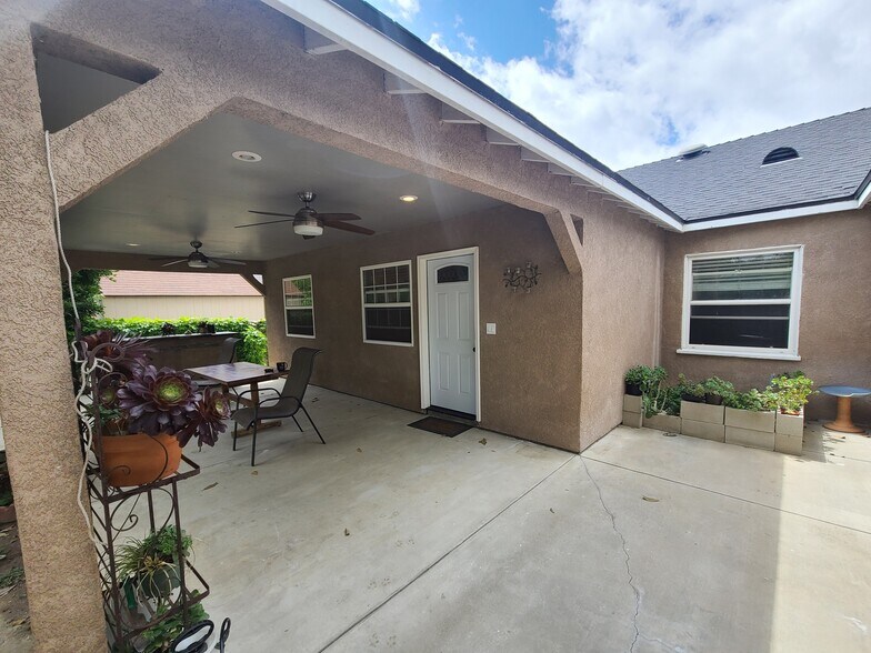 Primary Photo - 7012 Aldea Ave