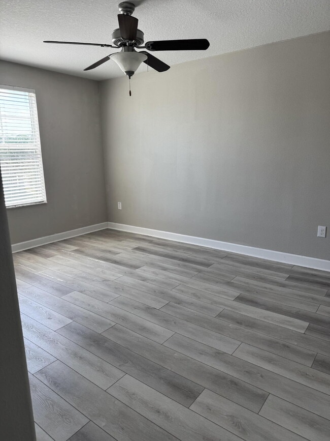 Building Photo - This ALMOST NEW South Carolina floorplan is available for rent and ready for immediate move in.