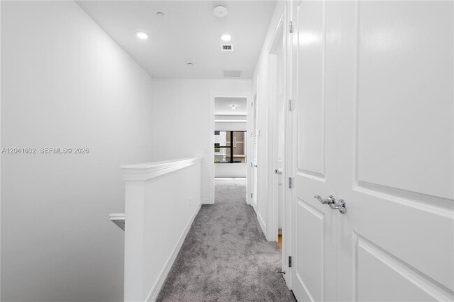 Building Photo - 8344 NW 7th Ct