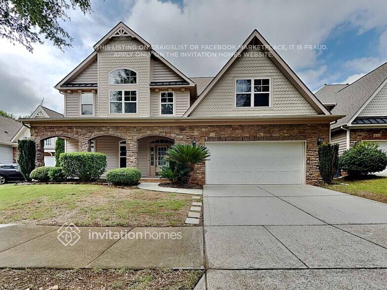Building Photo - 8426 Fairlight Dr