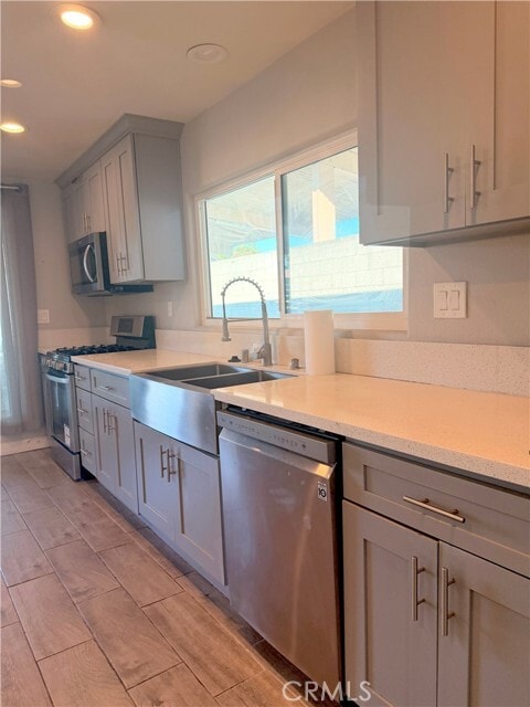 Building Photo - 18631 Warren Ave