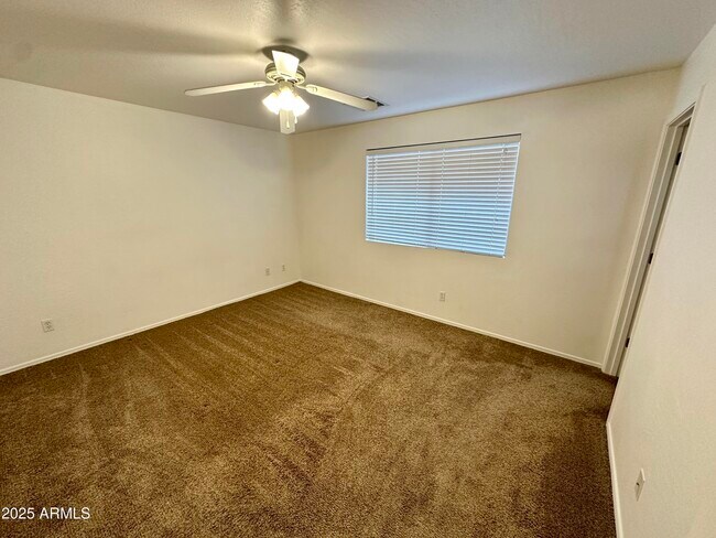 Building Photo - 14443 N 147th Dr