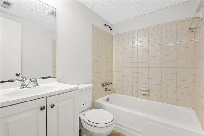 Building Photo - 3451 Cobbs Ferry Dr