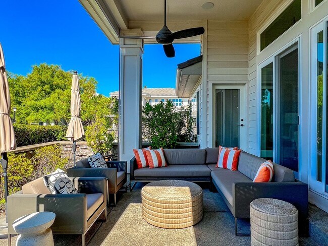 Building Photo - Luxury Living in one of Napa Valley's Most Prestigious Gated Commmunities