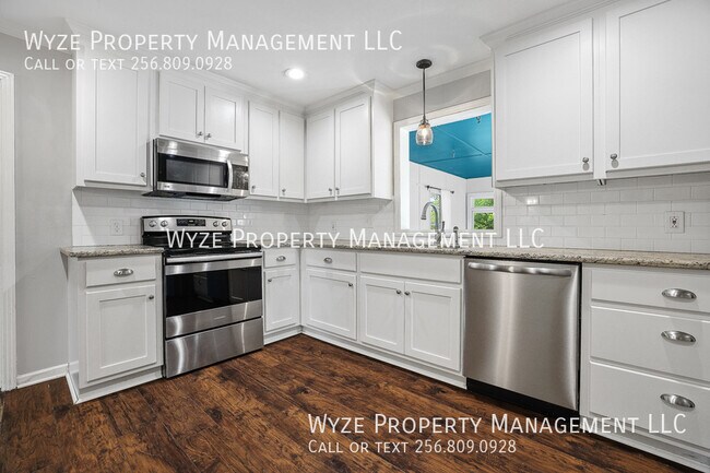 Building Photo - 1703 Sandlin Ave SE