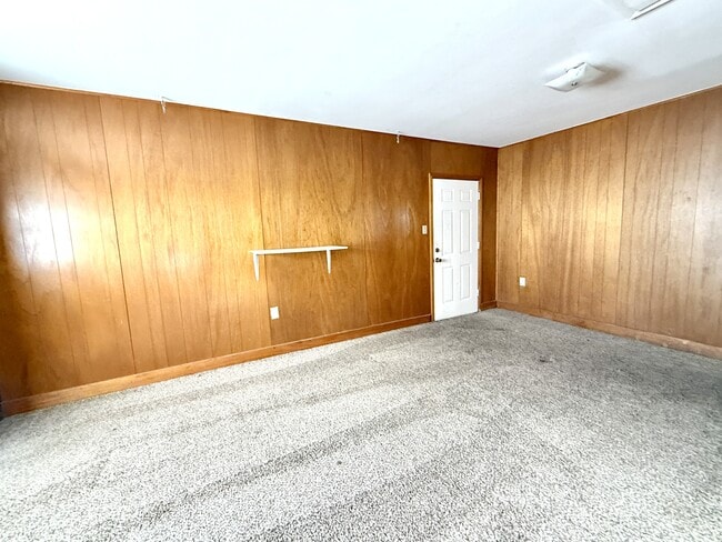 Building Photo - 3289 Cardinal Rd