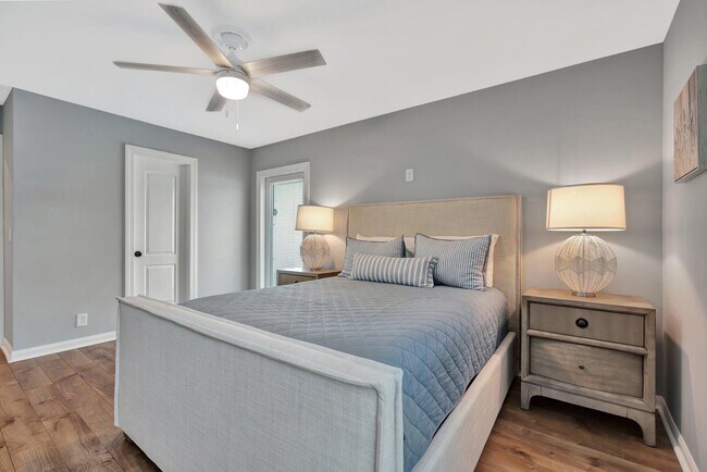 Building Photo - 13708 Whispering Lakes Ln