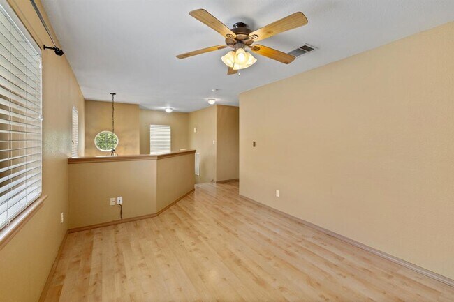 Building Photo - 3634 Windhill Loop