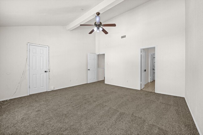Building Photo - 7835 Bateman Ln