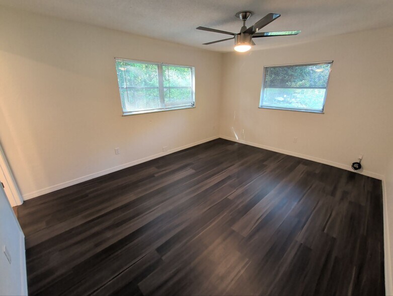Building Photo - 9205 N Fawn Way