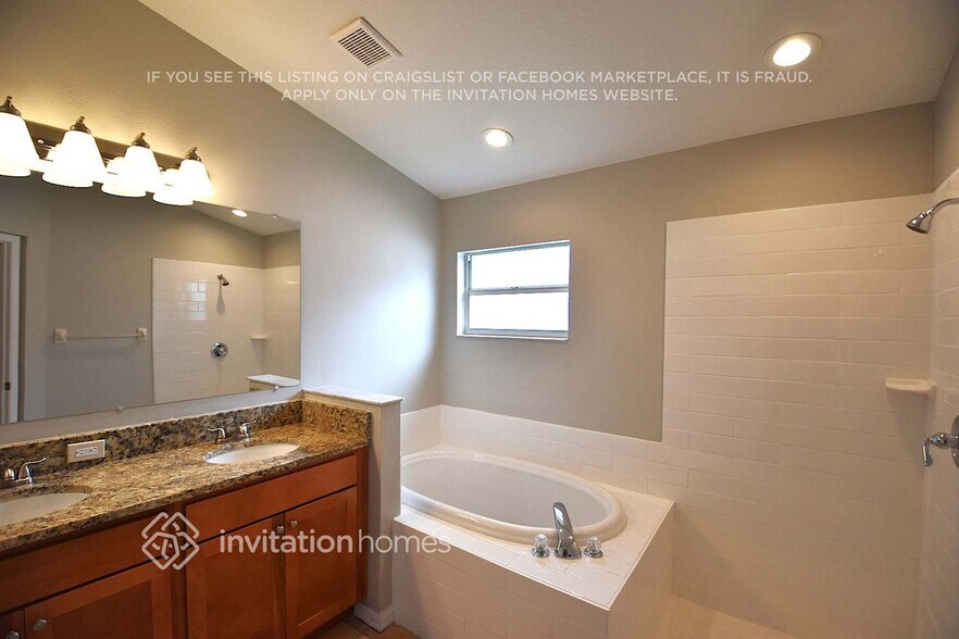 Building Photo - 5628 Rockfield Loop