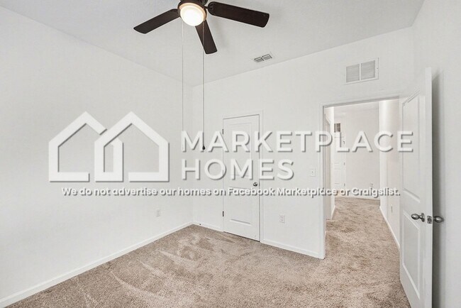 Building Photo - 1305 Anchor Bend Dr