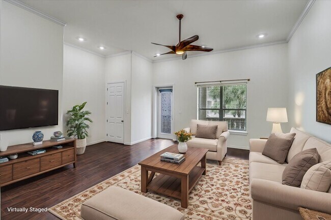 Building Photo - 14910 Leeward Dr