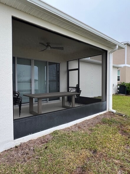 Building Photo - 1683 Sugarbelle Cir