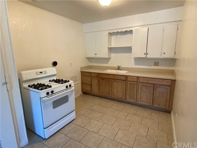Building Photo - 26098 10th St