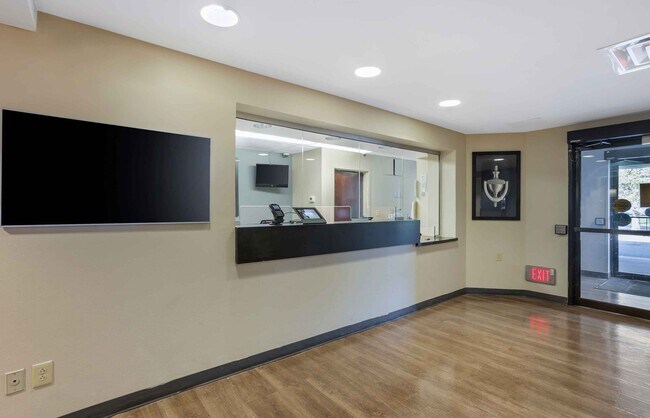 Building Photo - Furnished Studio-Philadelphia - Airport - Tinicum Blvd