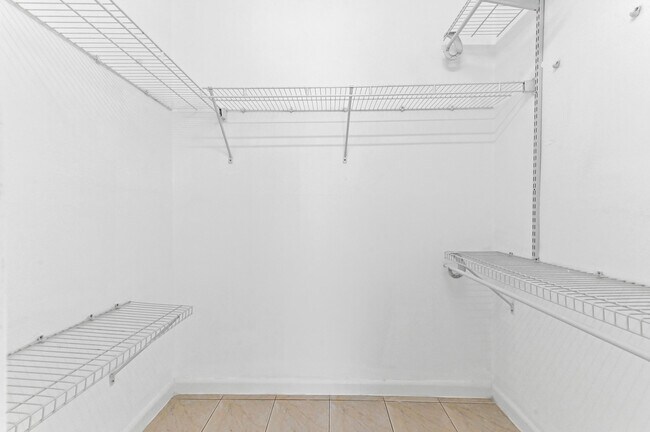 Building Photo - 13751 59th Ct N