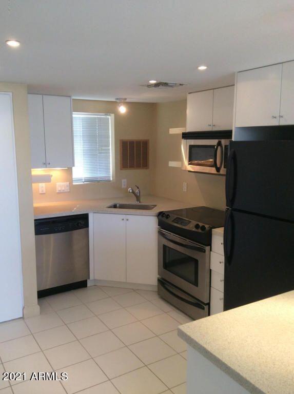 Building Photo - 7601 E 2nd St